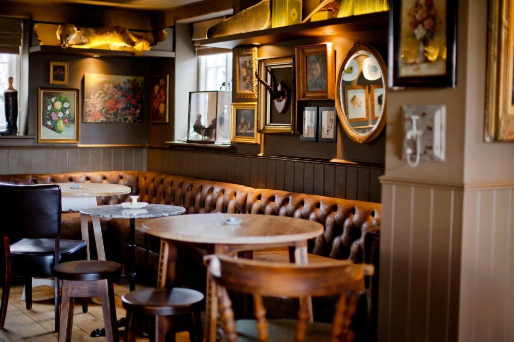 The White Horse Chilgrove