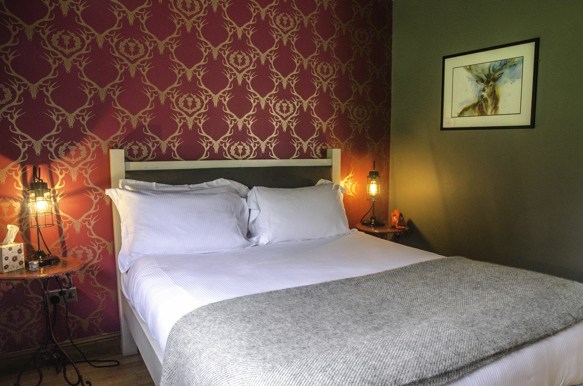 The White Horse 5*